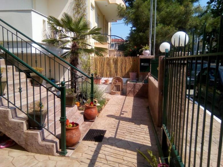 Oasis Apartment Nea Michaniona Exterior foto